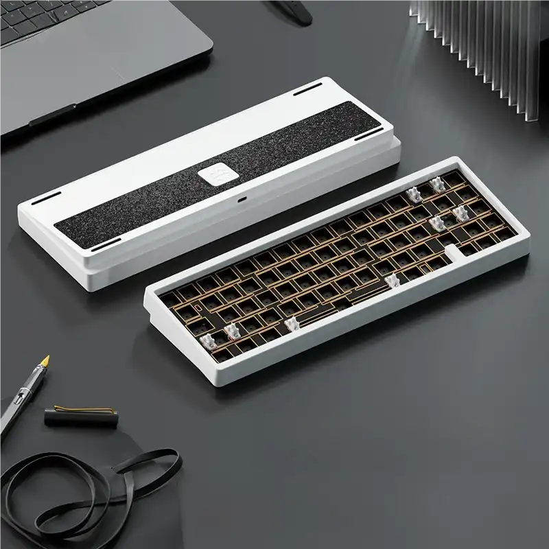 Weikav Lucky65 V2 - MechMods UK